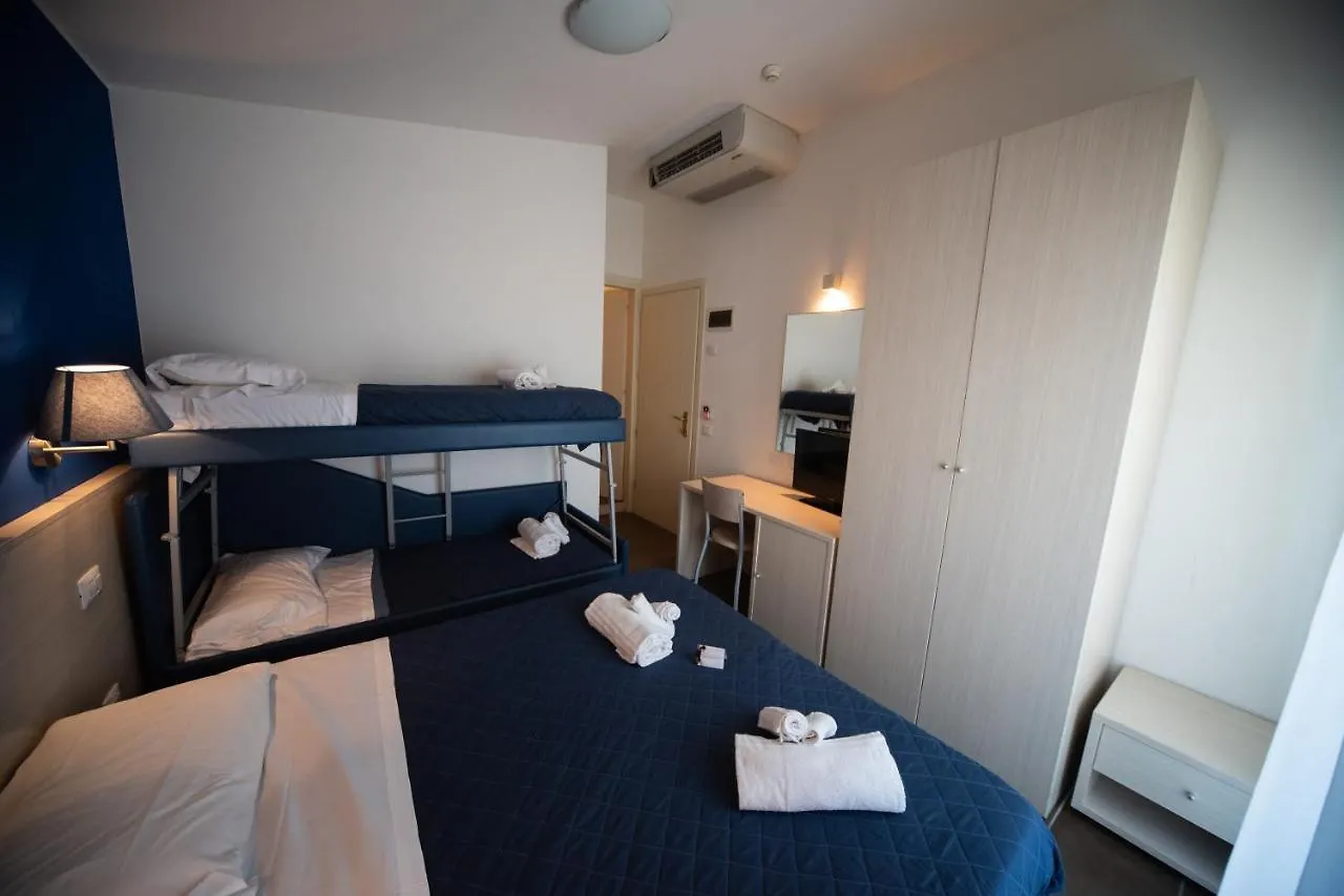 **  Hotel Alabama Riccione Italia