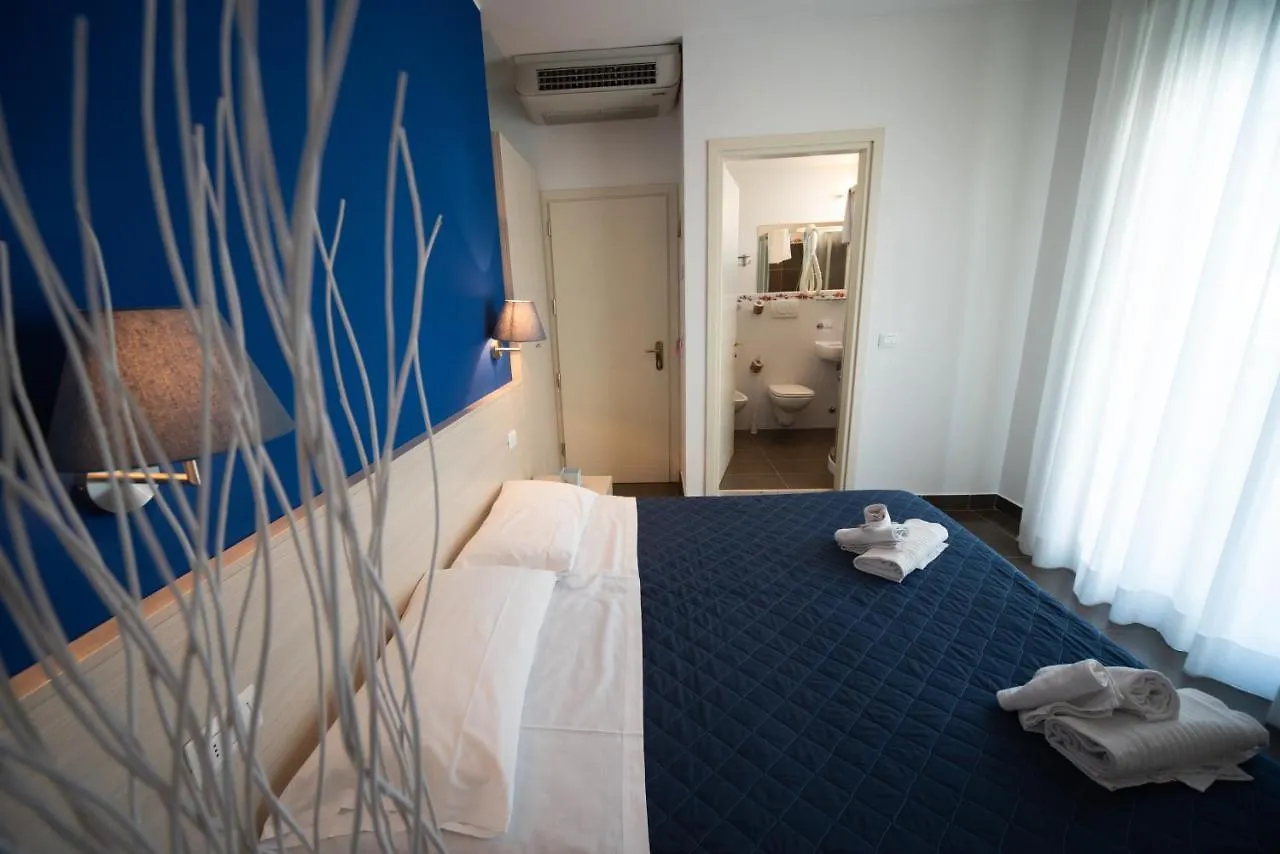 Hotel Alabama Riccione 2*,